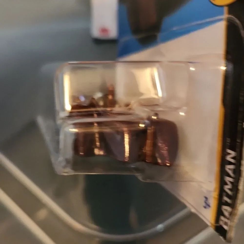 Hot Wheels Batman Batmobile NIP - Picture 3 of 6